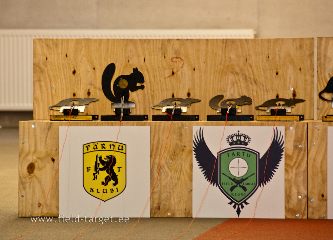 Rada Nr.1 - rotid ja oravad 40 mm avaga 15 m kaugusel